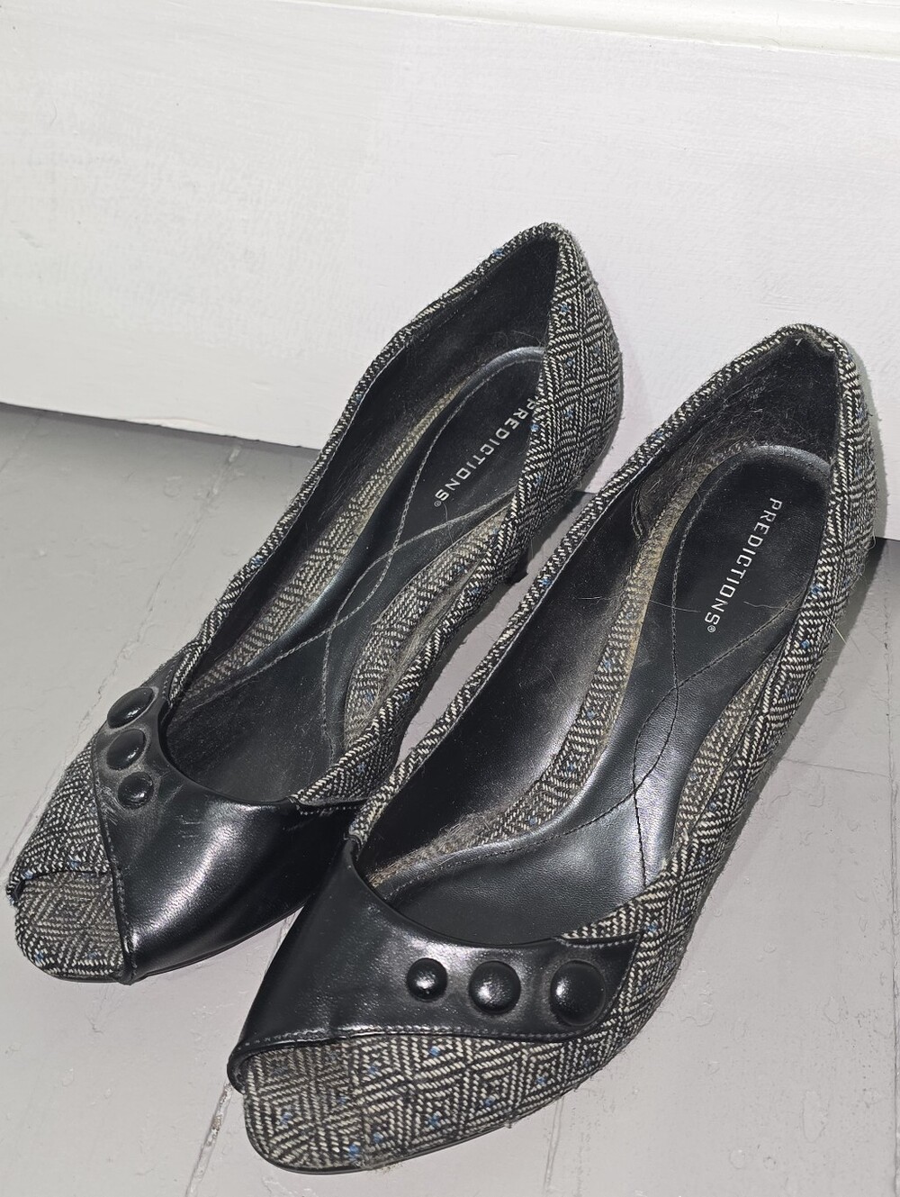 Predictions Black and Gray Tweed Peep-Toe Kitten Heel